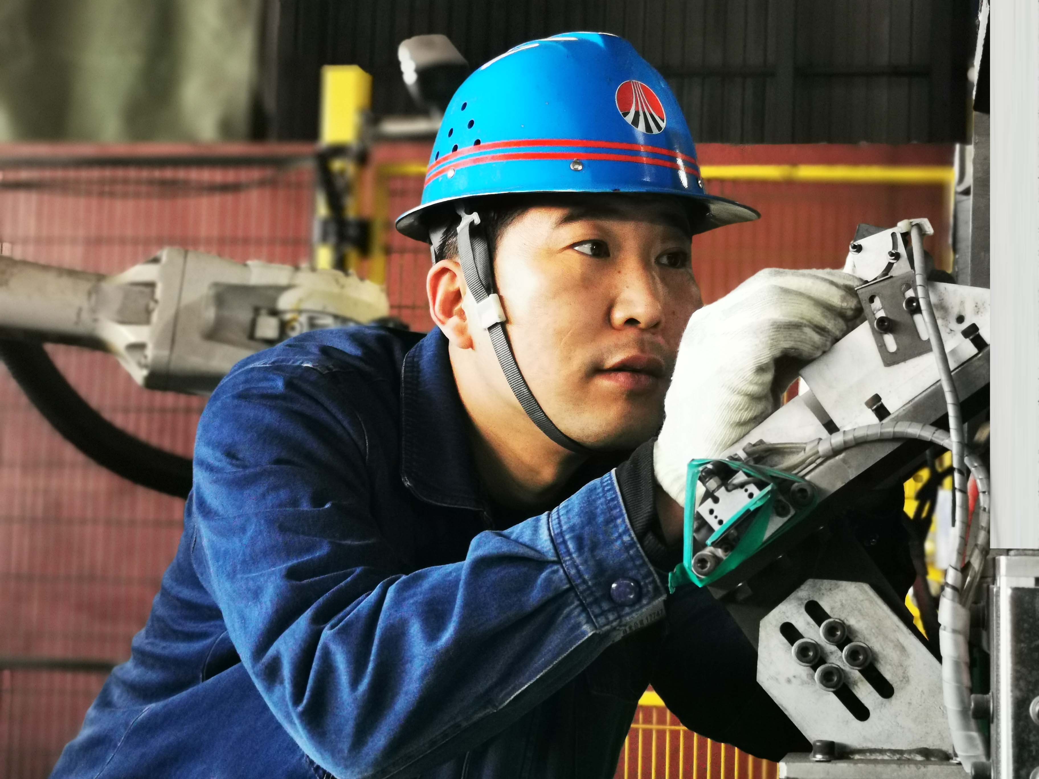 鐗瑰埗鈥滃畨鍏ㄥ椁愨€� 鎿扮穵寰�(f霉)宸ュ京(f霉)鐢�(ch菐n)鈥滃畨鍏ㄩ枼鈥�