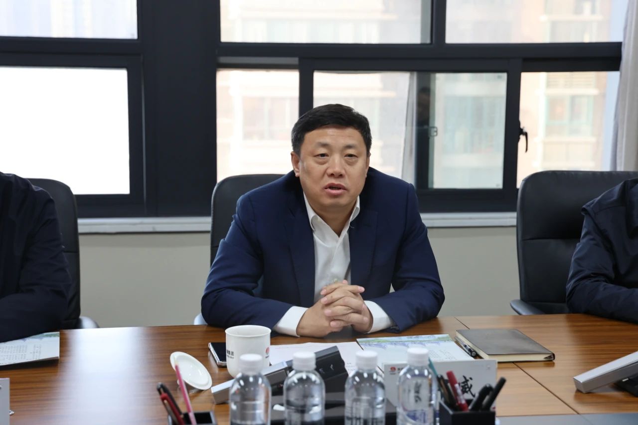 渭南市委常委、副市長(zhǎng)馬中威一行到陜鋼集團(tuán)座談交流