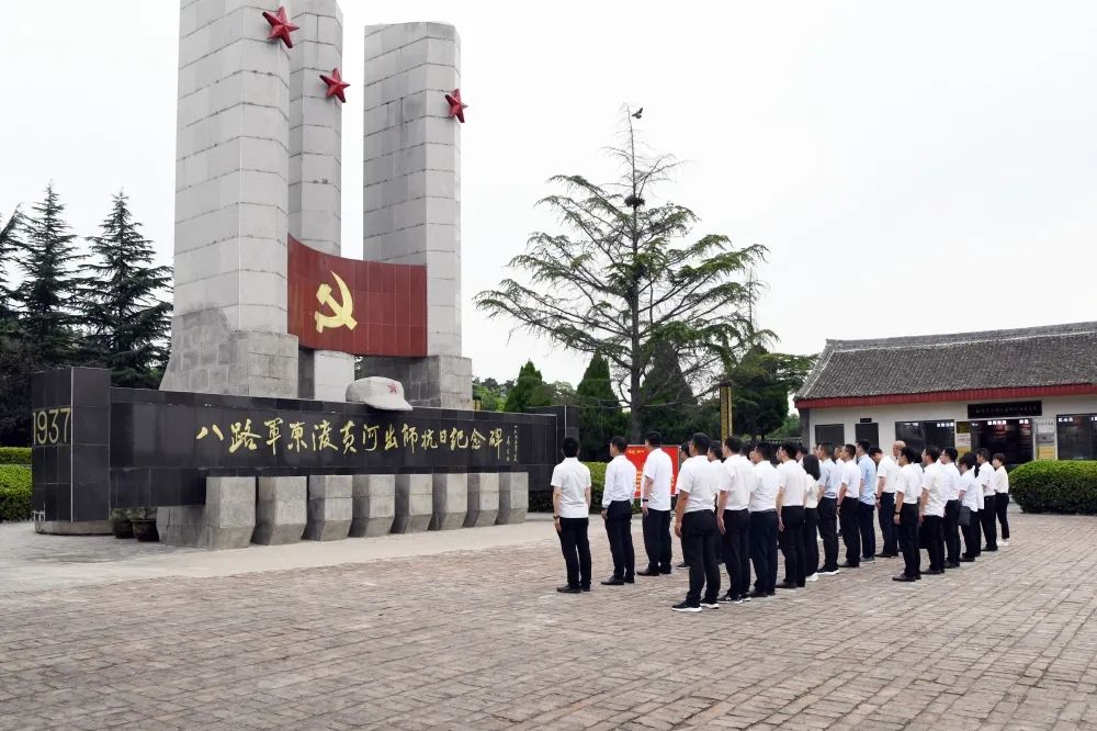 陜煤集團戰(zhàn)略規(guī)劃部到龍鋼公司開展主題教育工作專題調研