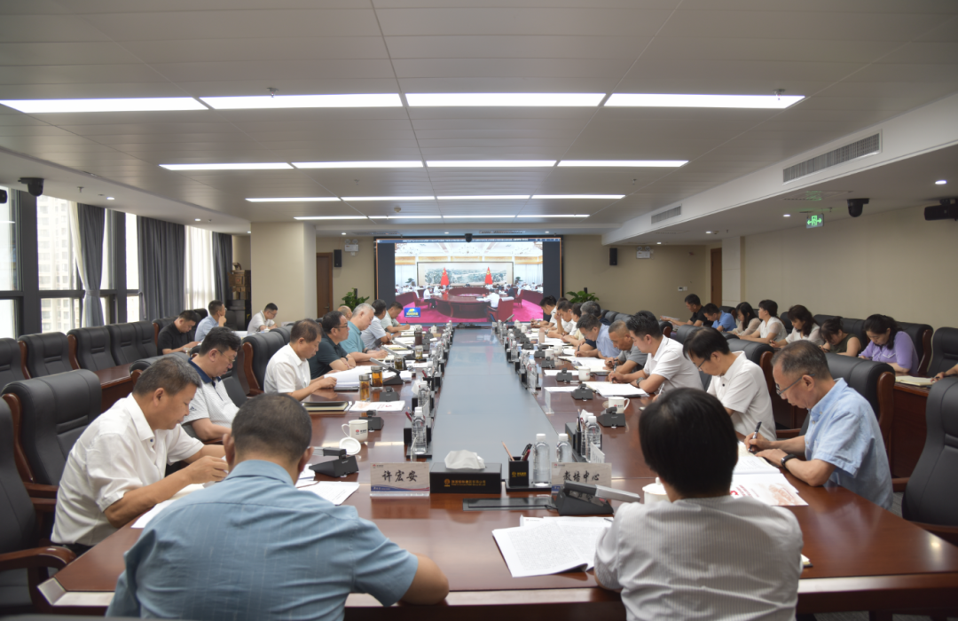 陜鋼集團(tuán)召開學(xué)習(xí)貫徹習(xí)近平新時(shí)代中國特色社會(huì)主義思想主題教育黨委理論學(xué)習(xí)中心組學(xué)習(xí)研討會(huì)議