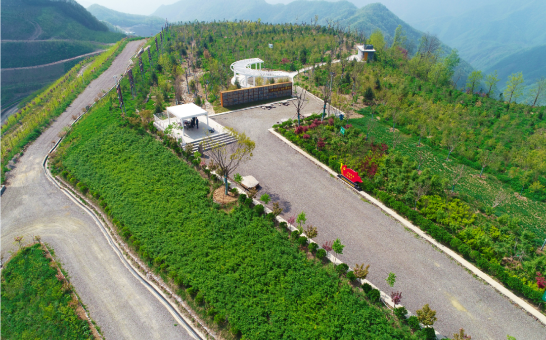 陜鋼集團學習貫徹習近平新時代中國特色社會主義思想 加快建設現(xiàn)代化產(chǎn)業(yè)體系系列報道②:以綠為“筆” 繪就綠色礦山建設新藍圖 陜鋼集團學習貫徹習近平新時代中國特色社會主義思想 加快建設現(xiàn)代化產(chǎn)業(yè)體系系列報道②:以綠為“筆” 繪就綠色礦山建設新藍圖