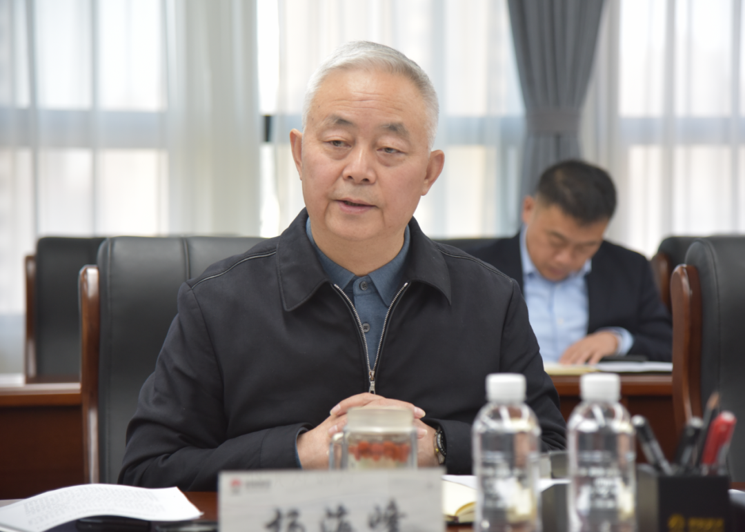 陜鋼集團(tuán)召開黨委理論學(xué)習(xí)中心組學(xué)習(xí)會(huì)