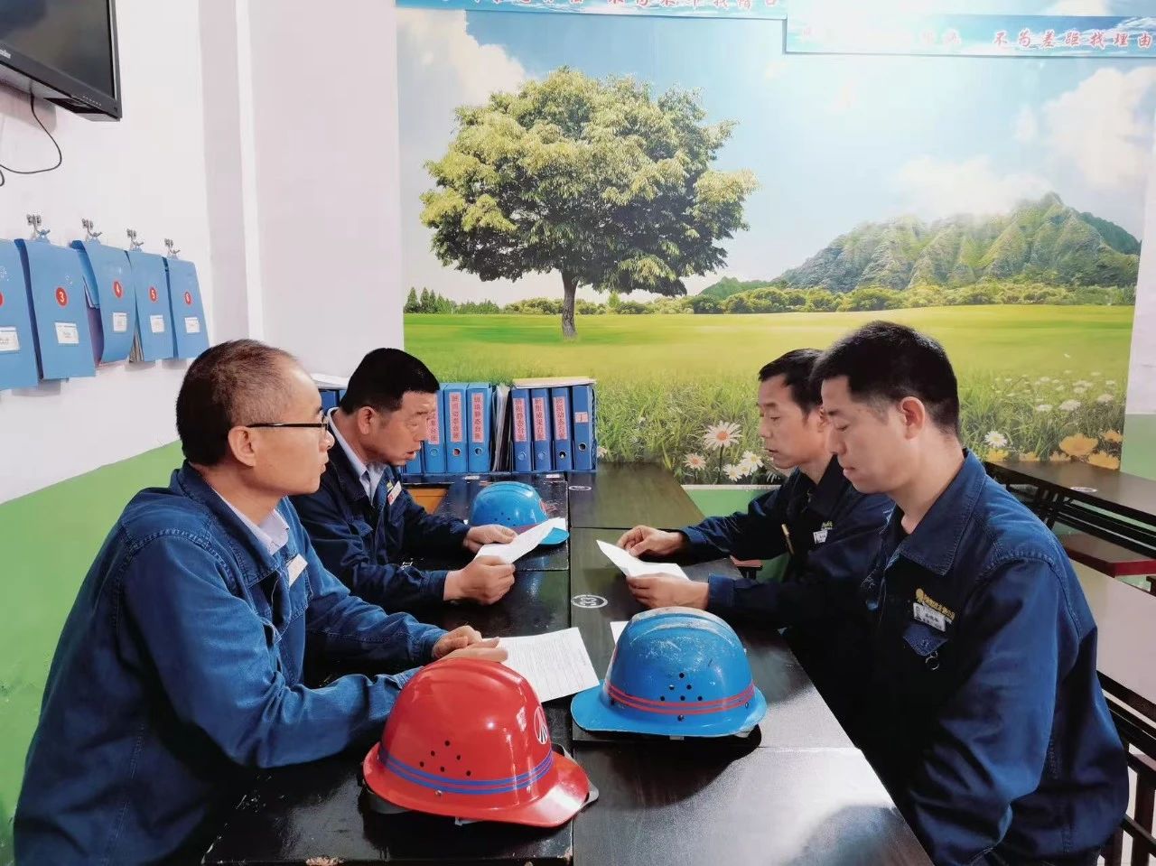 “負能”破局 唱響綠色轉(zhuǎn)型逆襲戰(zhàn)歌
