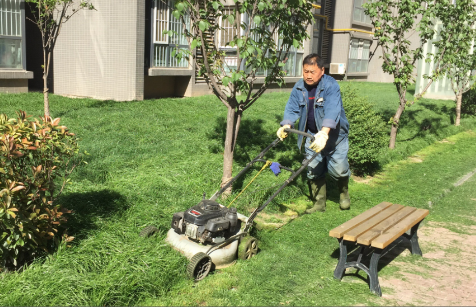 用愛心守護業(yè)主，用行動扮靚家園